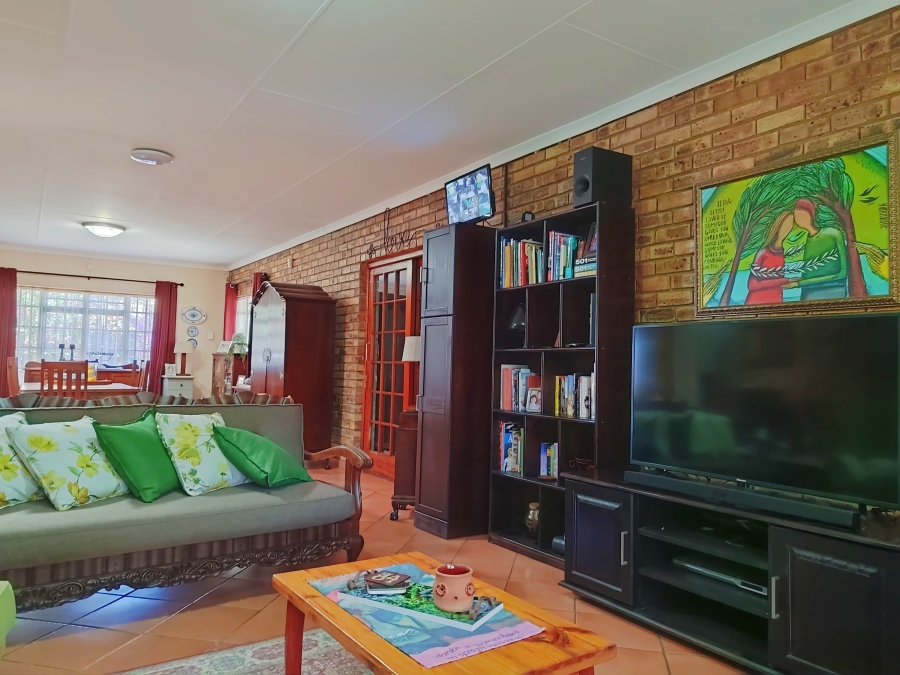 3 Bedroom Property for Sale in Wilkoppies North West